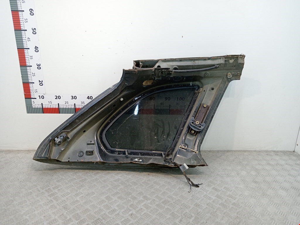 Стекло кузовное глухое левое BMW X5 E53 1999-2006