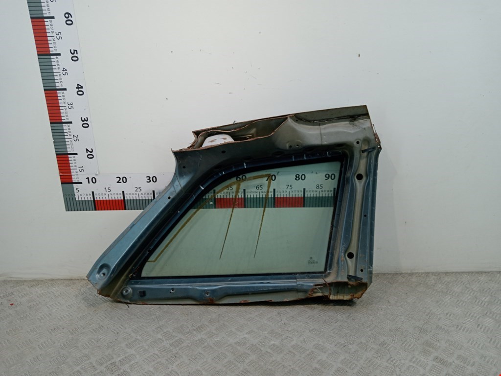 Стекло кузовное глухое левое BMW 3er E36 1991-2000