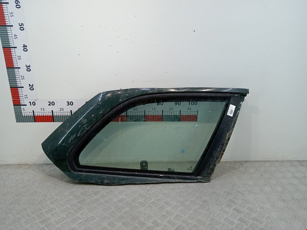 Стекло кузовное заднее правое BMW 5-Series (E39) (1995-2004)