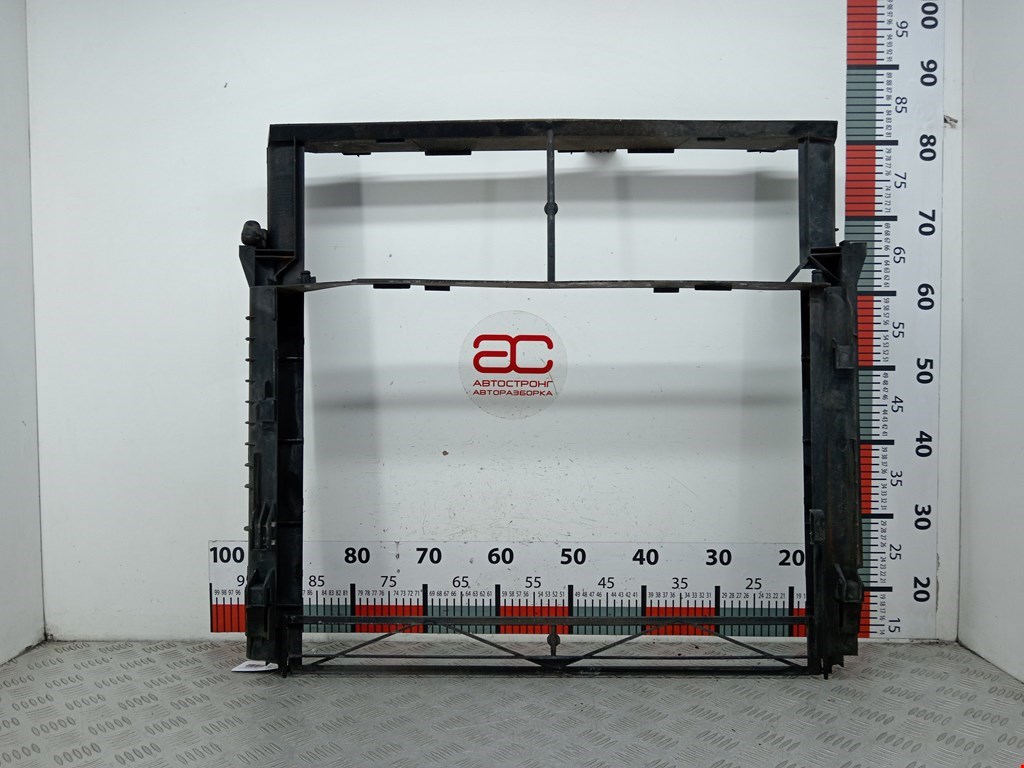 Кронштейн (крепление) радиатора LAND ROVER Range Rover 2002-2012