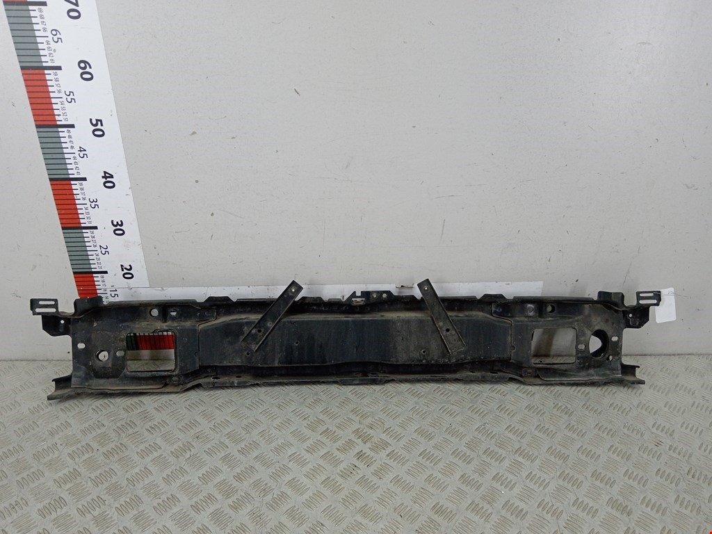 Усилитель переднего бампера (передний) VOLKSWAGEN Golf III 1991-1997