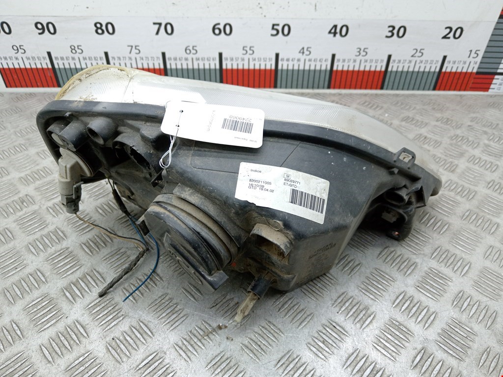 Фара левая RENAULT Logan 2005-2014