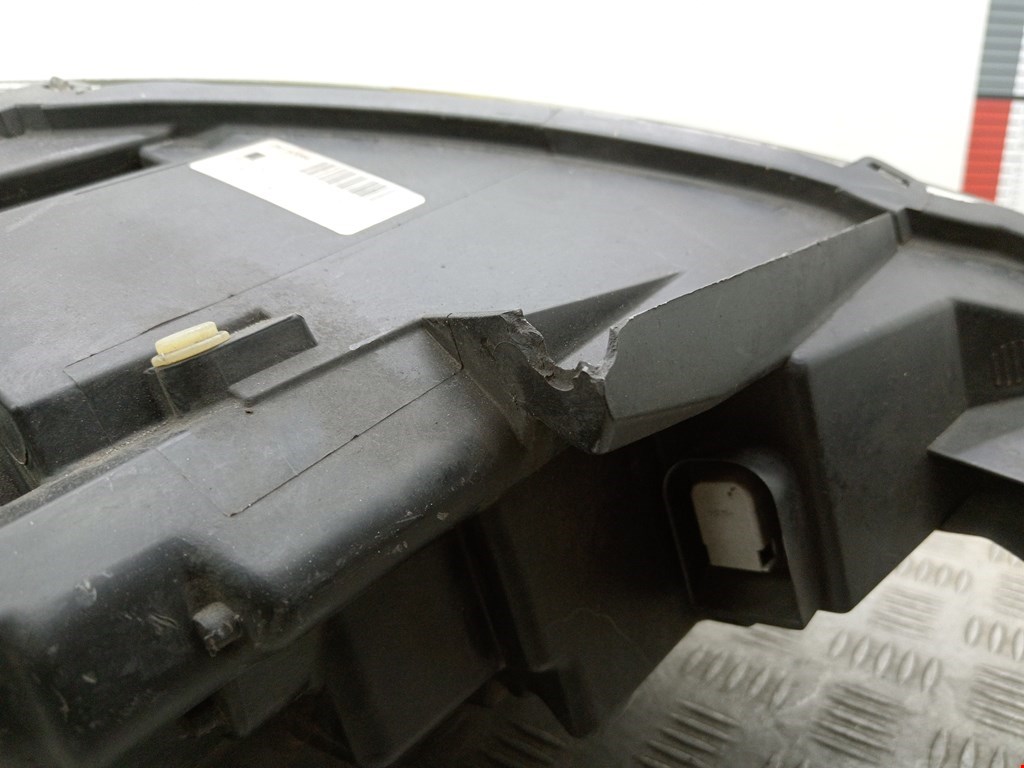 Фара левая PEUGEOT 807 2002-2014