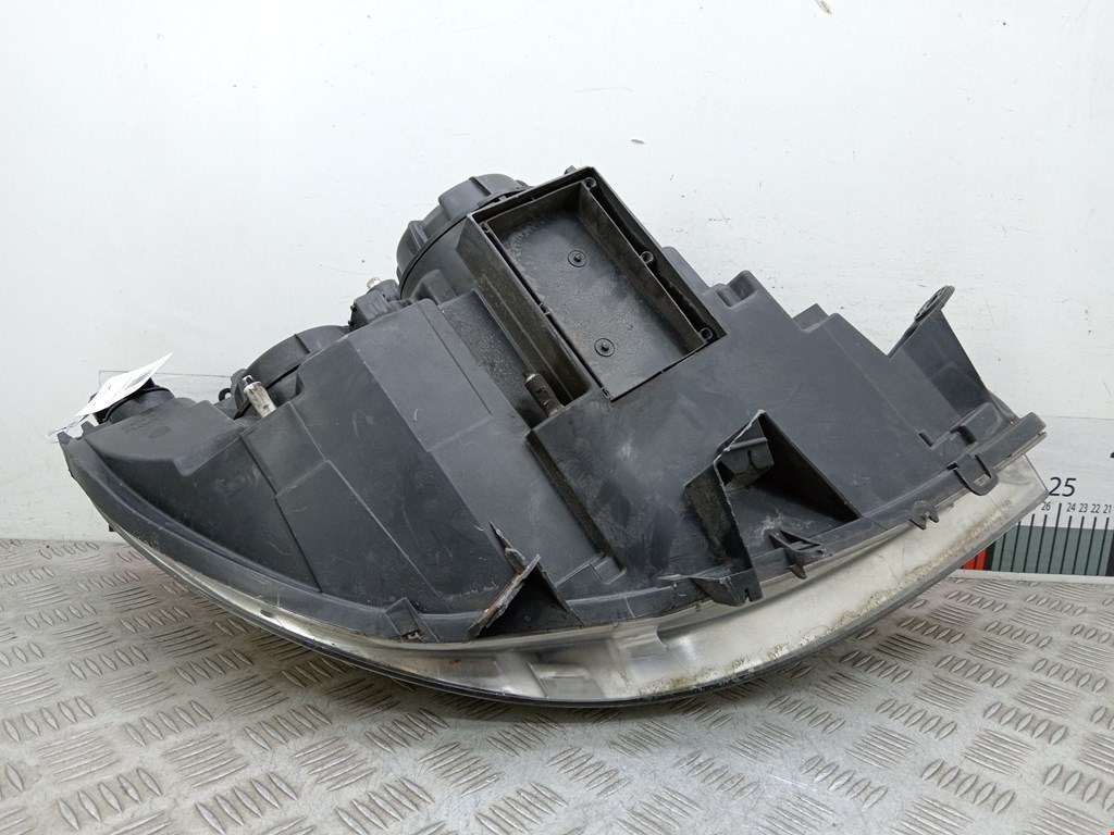 Фара левая PEUGEOT 807 2002-2014