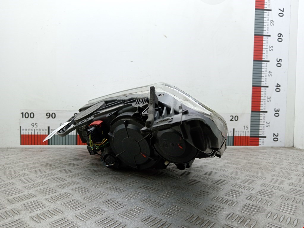 Фара правая CITROEN C5 II 2007-2017