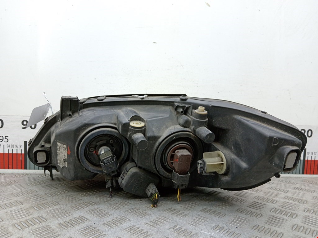 Фара правая OPEL Zafira A 1999-2005