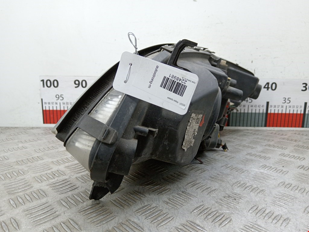 Фара правая OPEL Zafira A 1999-2005