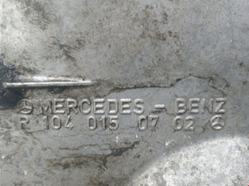 Крышка двигателя передняя MERCEDES-BENZ C-Class C-klasse W202 1993-2000