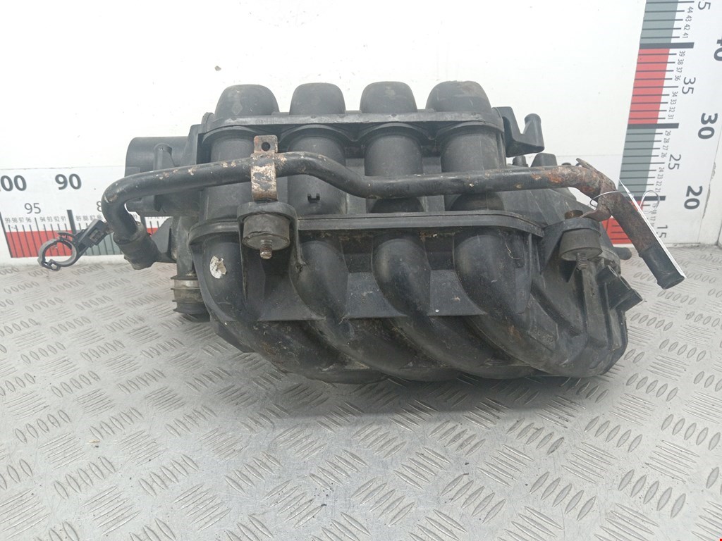Коллектор впускной VOLKSWAGEN Passat B6 2005-2011