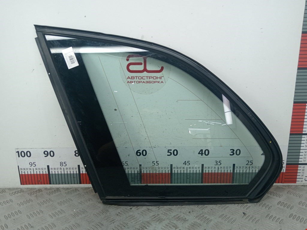 Стекло кузовное глухое левое BMW X5 E53 1999-2006