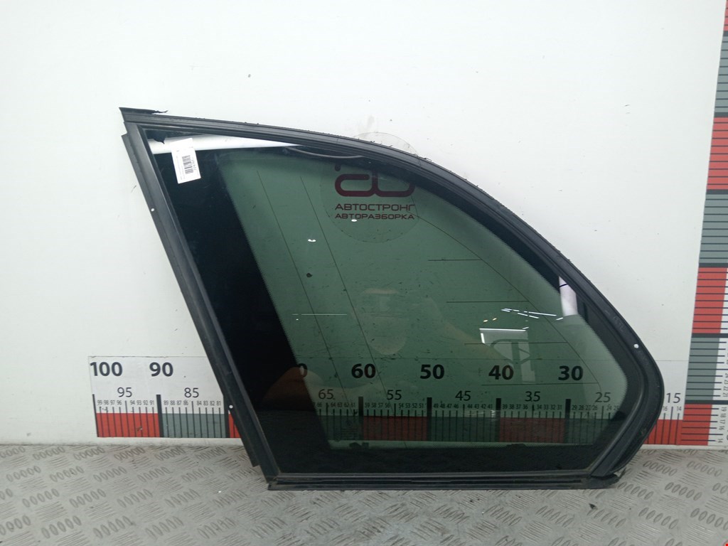 Стекло кузовное глухое левое BMW X5 E53 1999-2006