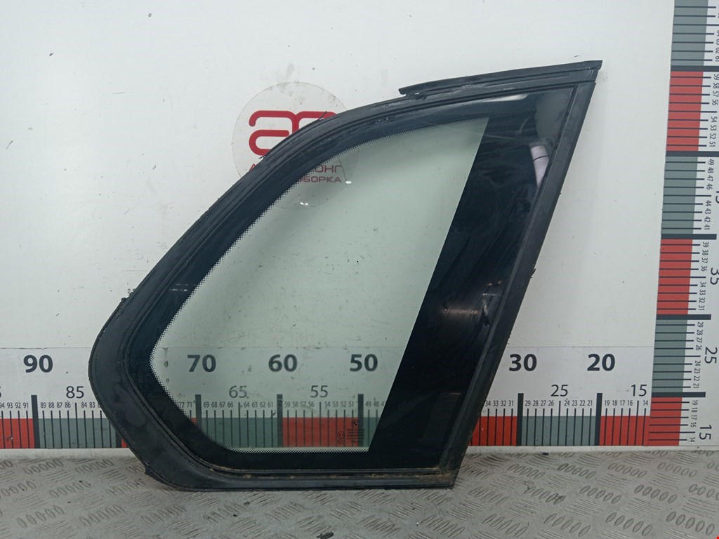 Стекло кузовное глухое правое BMW X5 E70 2007-2013