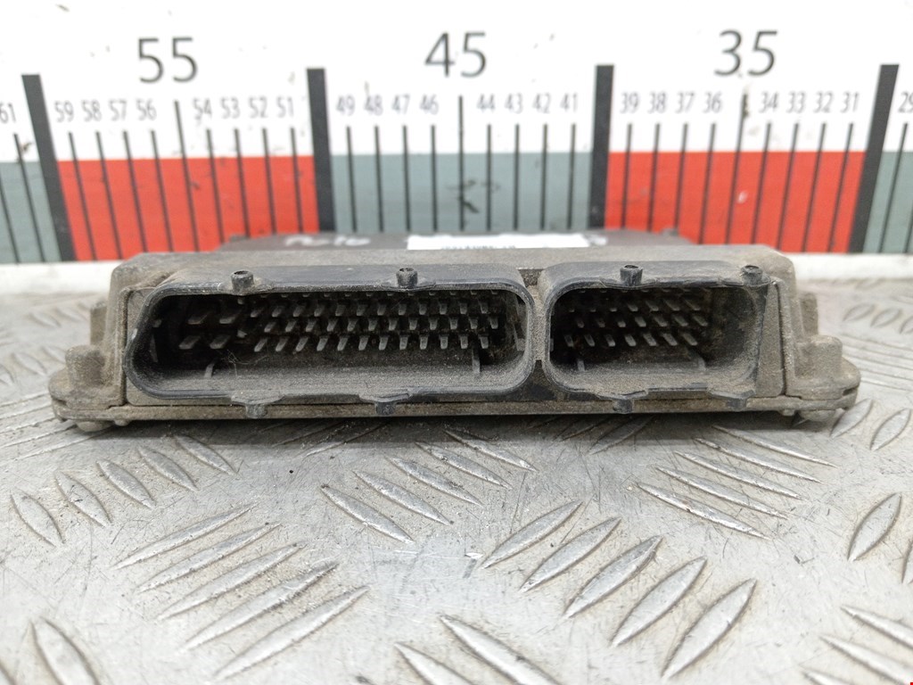 Блок управления двигателя (ЭБУ) SKODA Fabia MK1 1999-2006