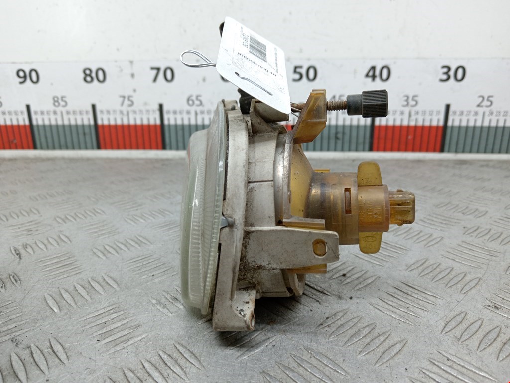 Фара противотуманная правая (ПТФ) VOLVO S70 1997-2000