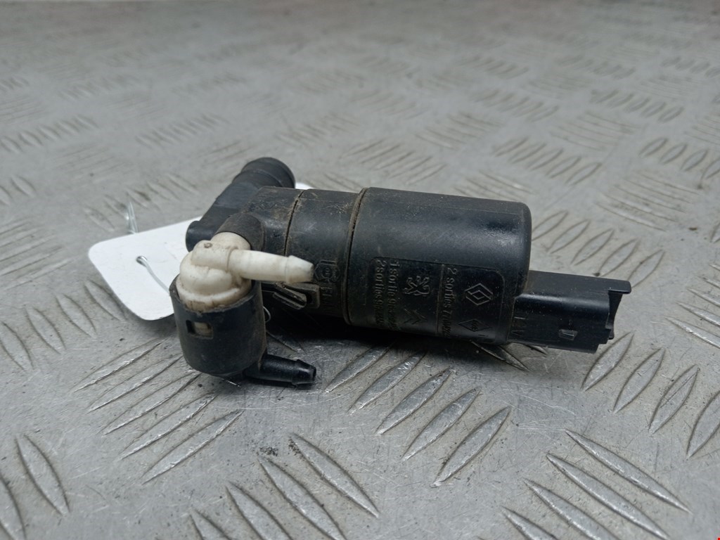 Насос (моторчик) омывателя Citroen C5 1 (2000-2008)