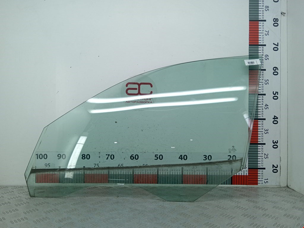 Стекло двери переднее левое BMW 5er 5 серия E60/E61 2003-2010