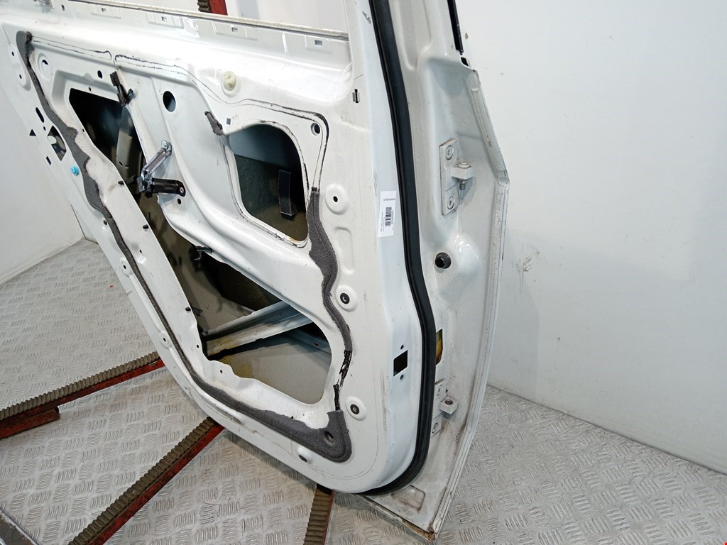 Дверь задняя левая BMW X5 E70 2007-2013