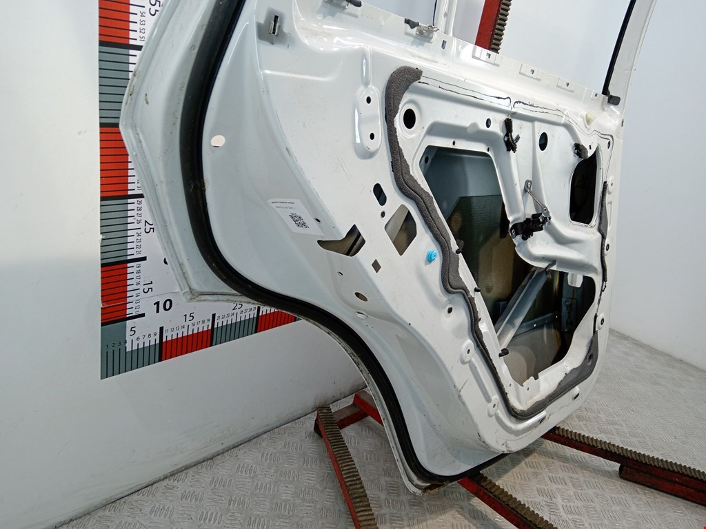 Дверь задняя левая BMW X5 E70 2007-2013