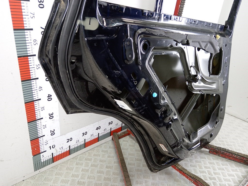 Дверь задняя левая BMW X5 E70 2007-2013