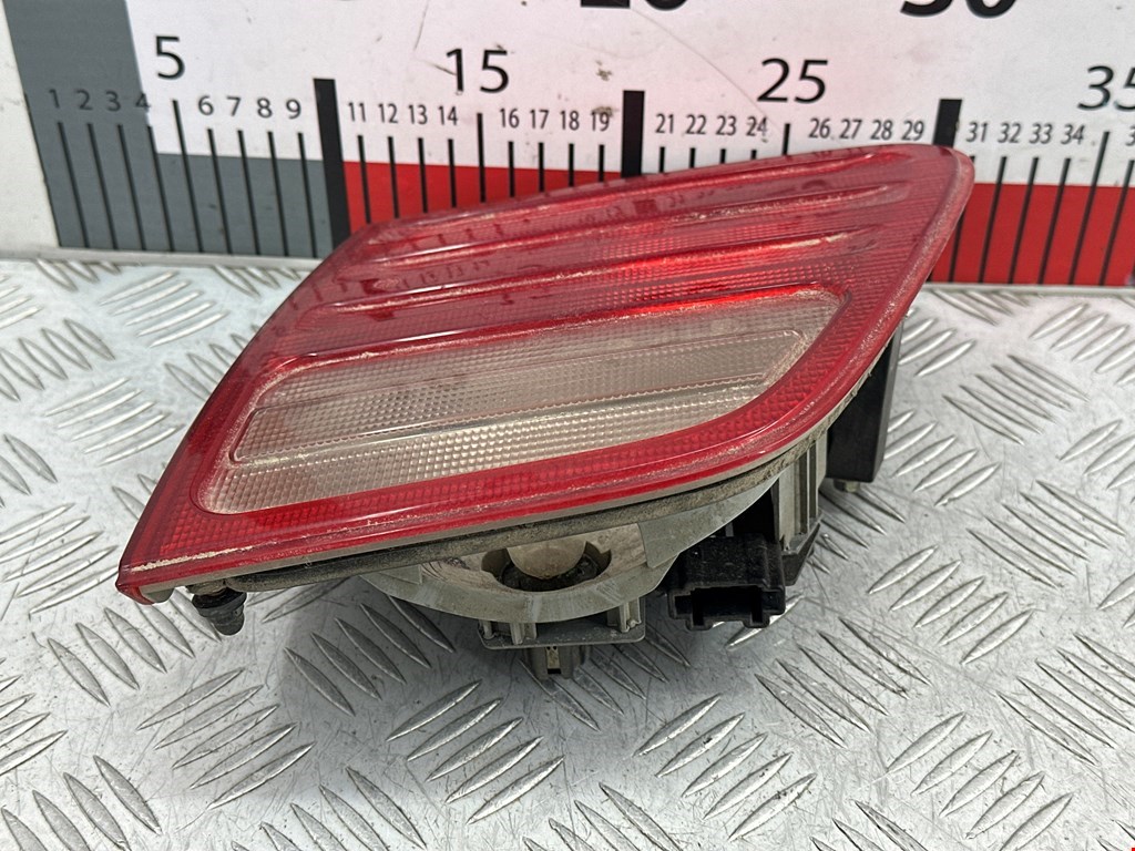 Фонарь задний внутренний правый MERCEDES-BENZ E-Class W210, S210 1995-2002
