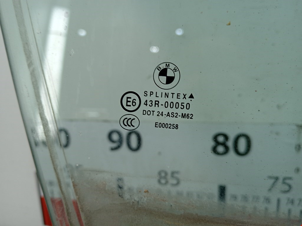 Стекло двери переднее правое BMW 5er 5 серия E60/E61 2003-2010