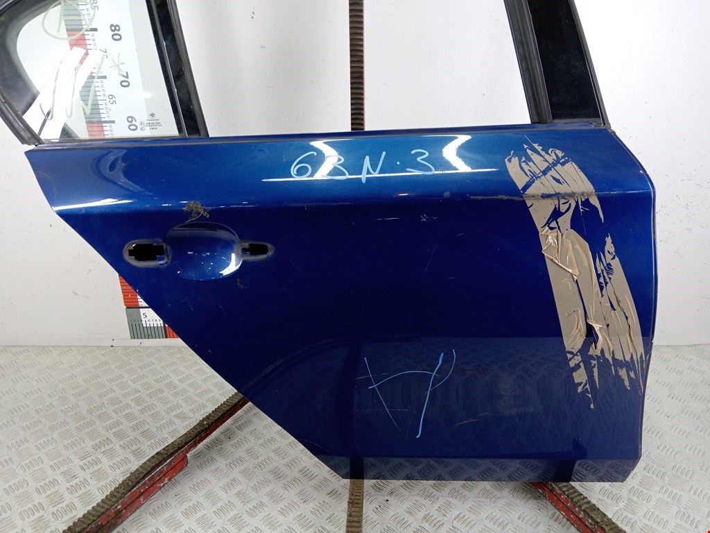 Дверь задняя правая BMW 1er E81\E87 2004-2011