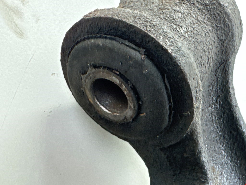 Рычаг передний левый SEAT Alhambra 1996-2010