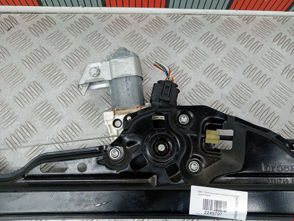 Стеклоподъемник задний правый BMW 5er 5 серия E60/E61 2003-2010