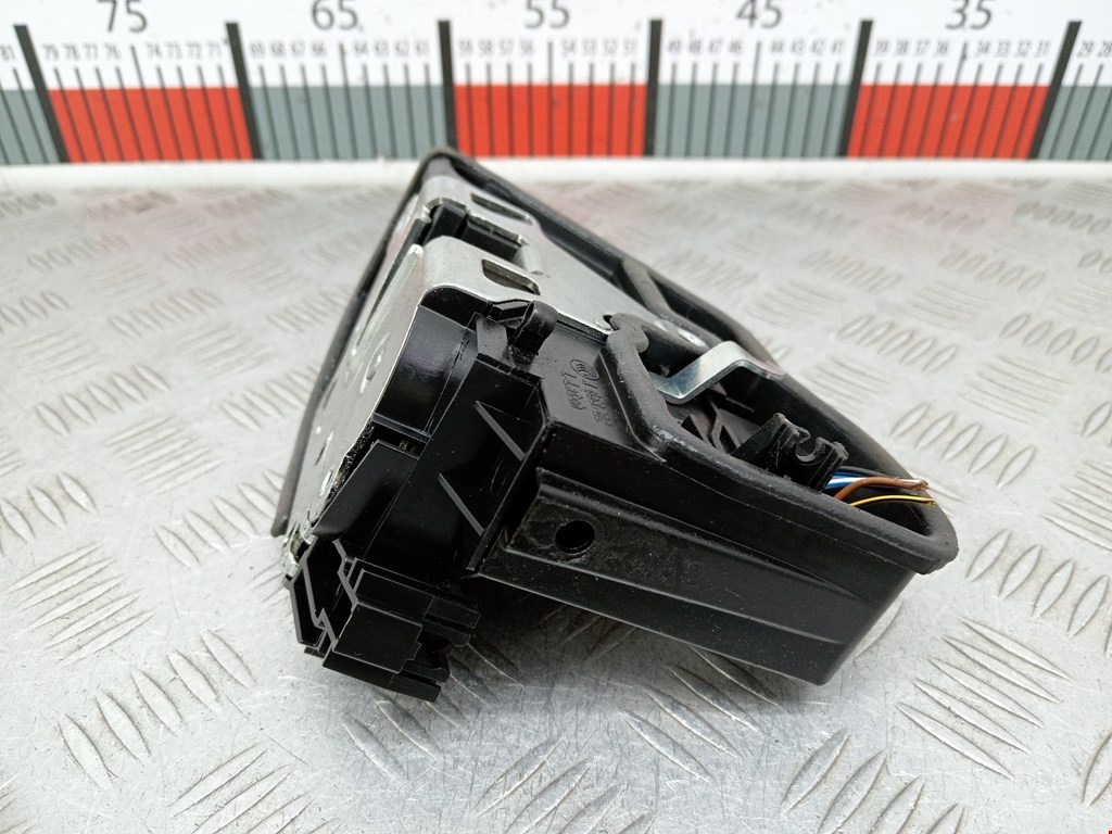 Замок двери задней левой BMW 5er 5 серия E60/E61 2003-2010