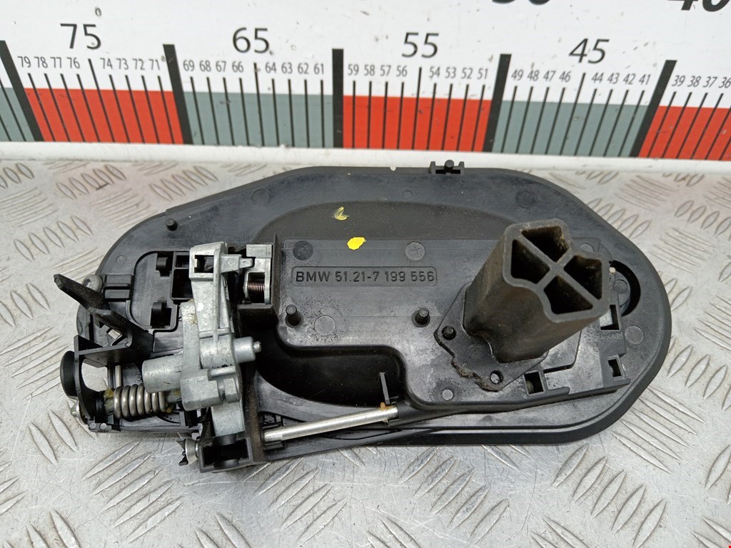 Ручка двери задней наружная правая BMW 5er 5 серия E60/E61 2003-2010