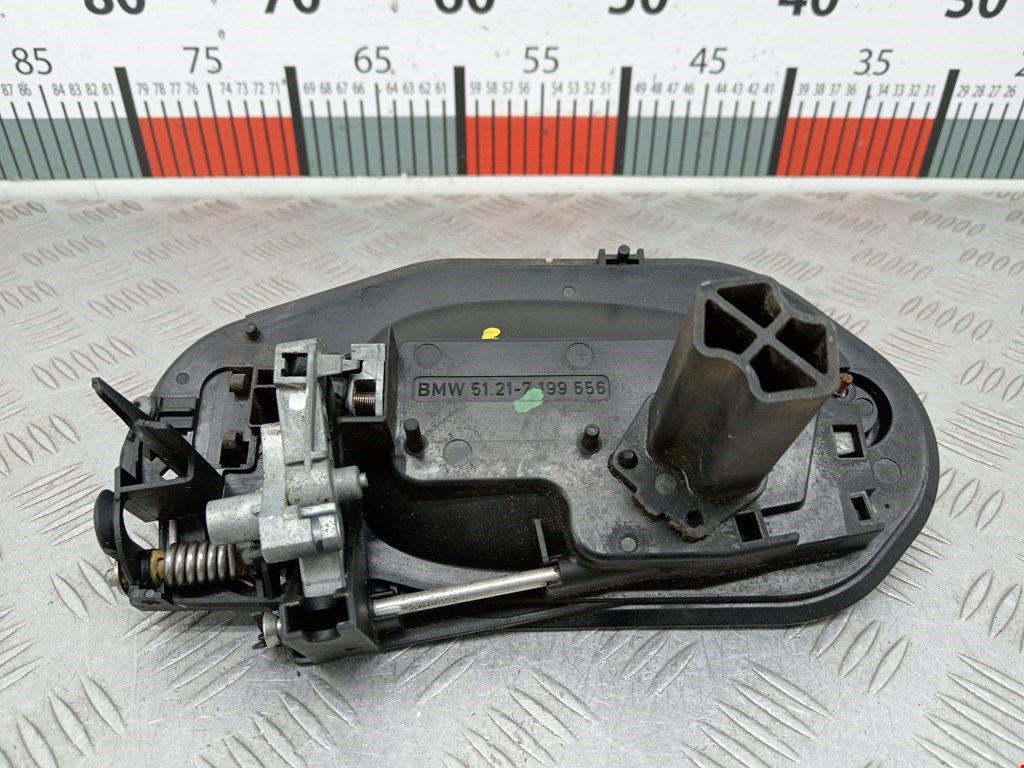 Ручка двери задней наружная правая BMW 5er 5 серия E60/E61 2003-2010