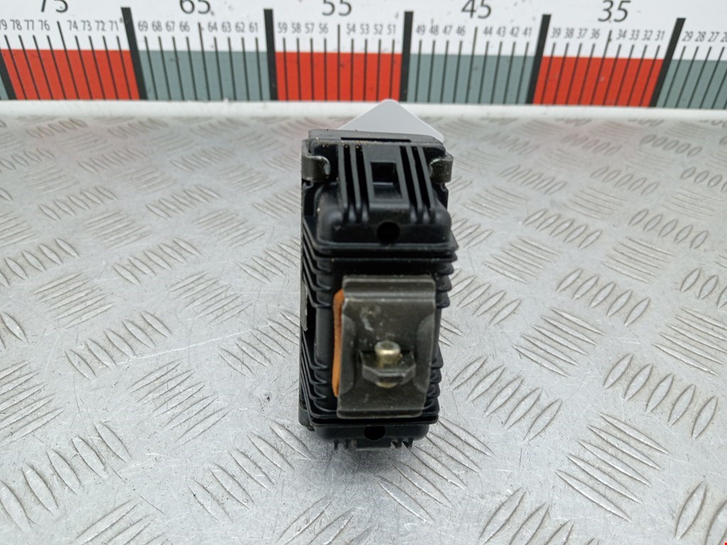 Ограничитель открывания двери BMW 5er 5 серия E60/E61 2003-2010