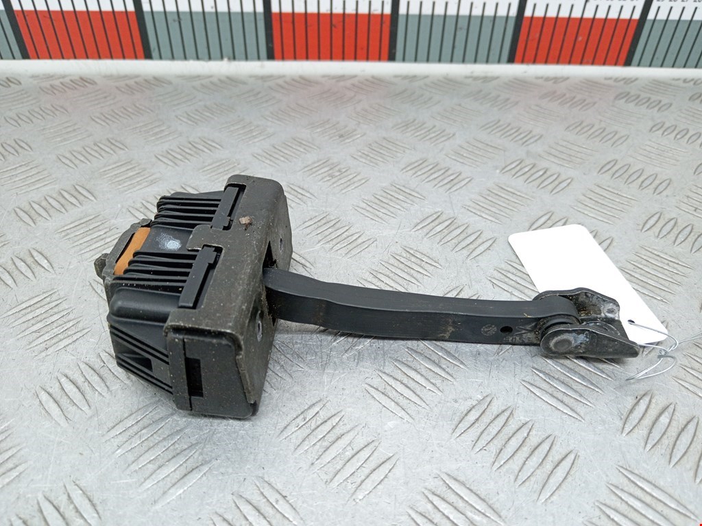 Ограничитель открывания двери BMW 5er 5 серия E60/E61 2003-2010