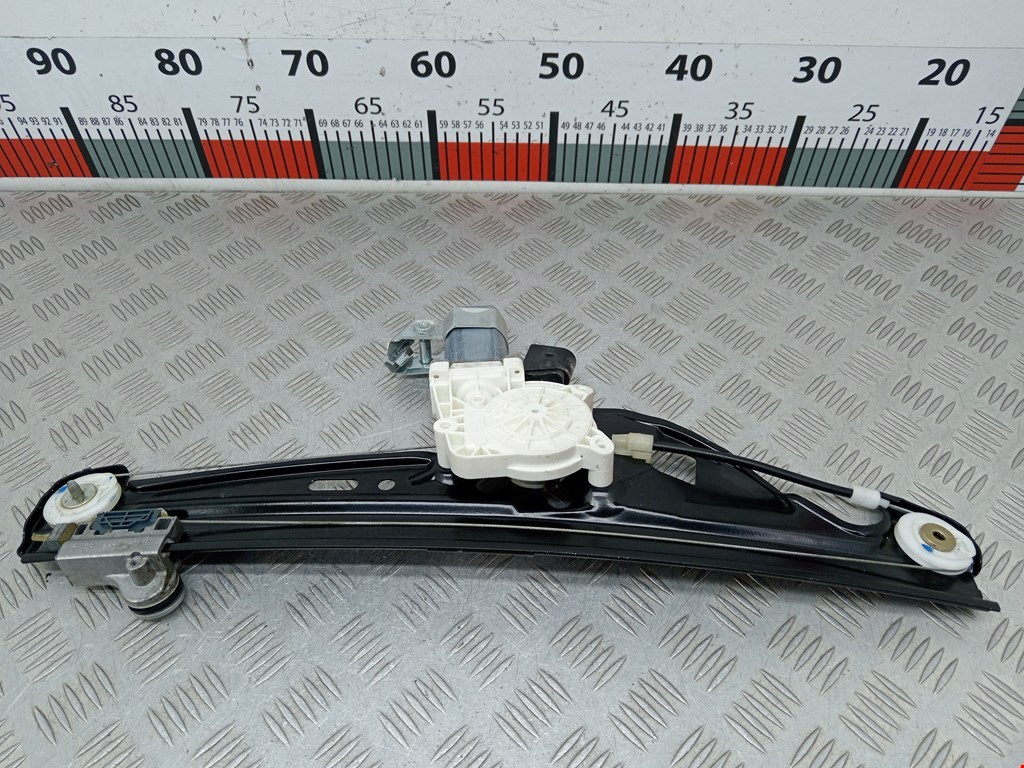 Стеклоподъемник задний левый BMW 5er 5 серия E60/E61 2003-2010