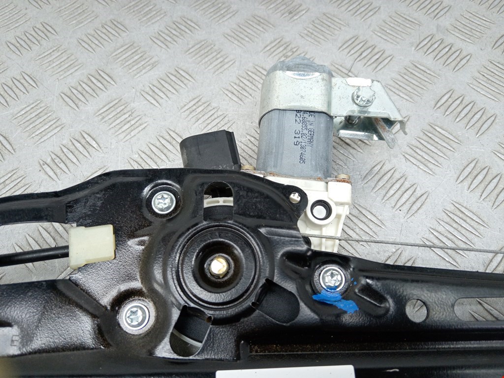 Стеклоподъемник задний левый BMW 5er 5 серия E60/E61 2003-2010