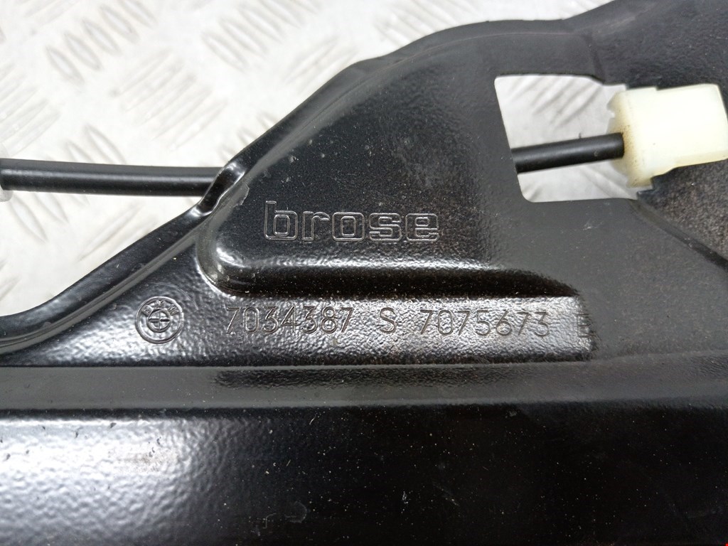 Стеклоподъемник задний левый BMW 5er 5 серия E60/E61 2003-2010