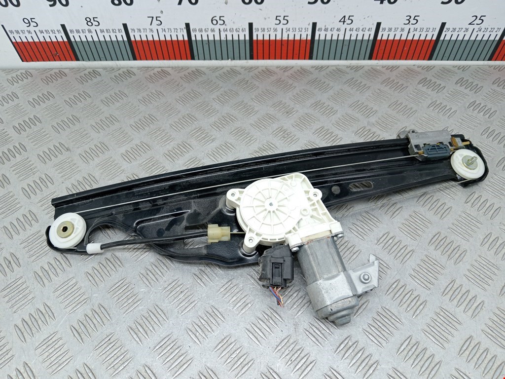 Стеклоподъемник задний левый BMW 5er 5 серия E60/E61 2003-2010