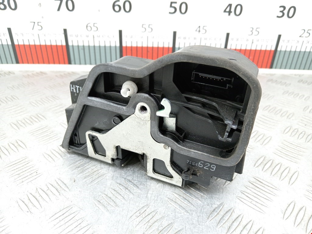 Замок двери задней левой BMW 5er 5 серия E60/E61 2003-2010