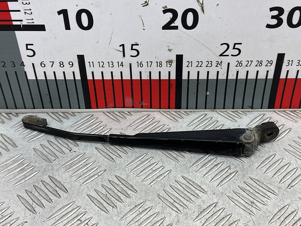 Поводок дворника задний (заднего) MERCEDES-BENZ E-Class W210, S210 1995-2002