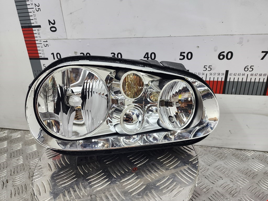 Фара правая VOLKSWAGEN Golf IV 1997-2003