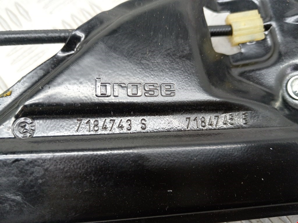 Стеклоподъемник задний левый BMW 5er 5 серия E60/E61 2003-2010