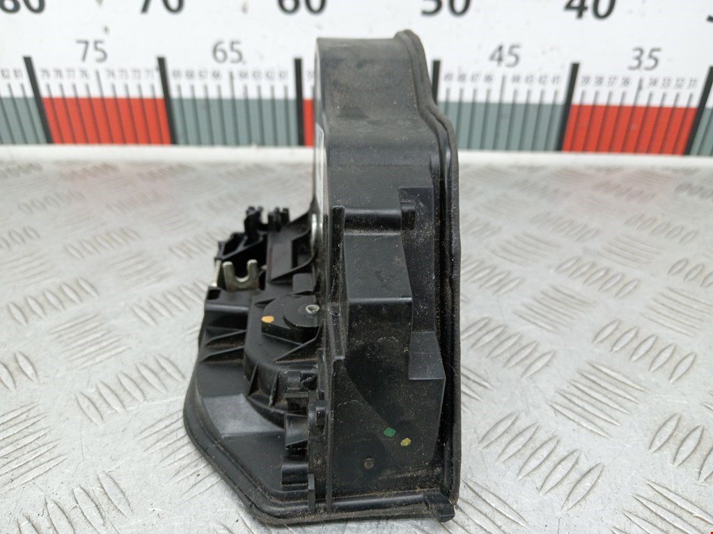 Замок двери задней левой BMW 5er 5 серия E60/E61 2003-2010