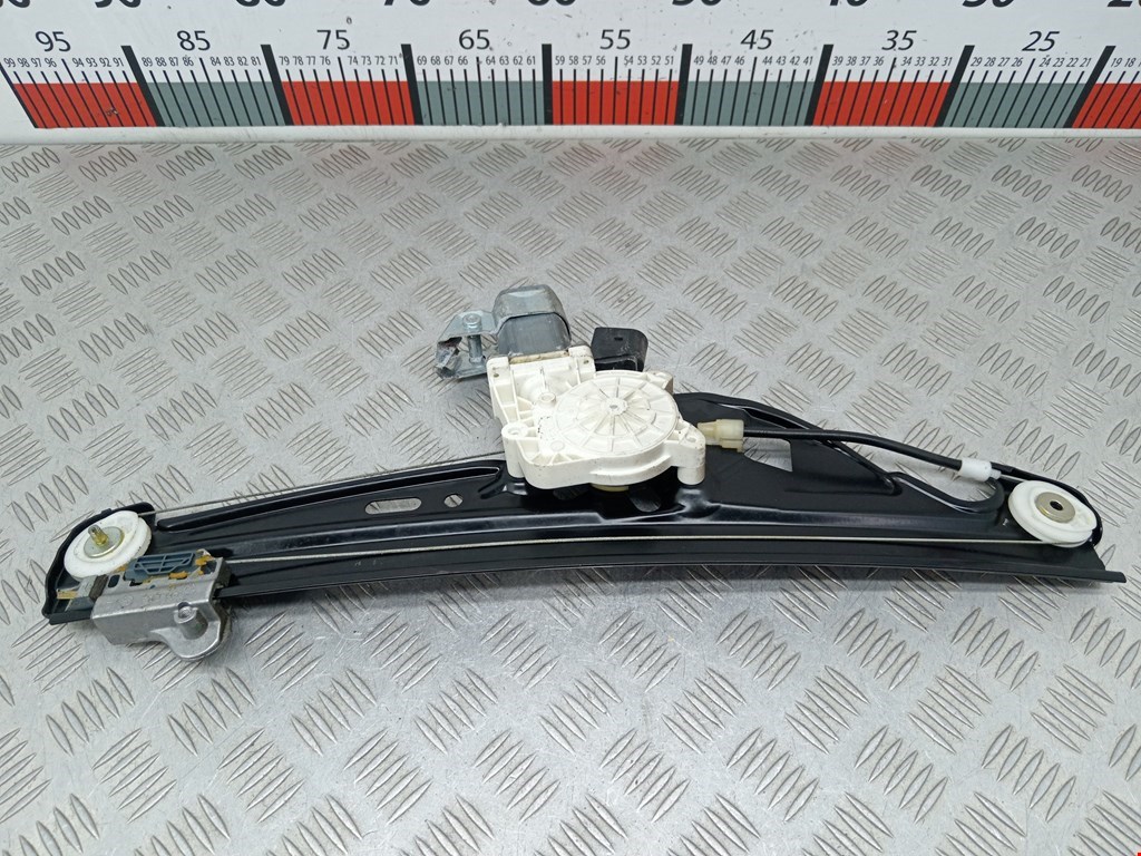 Стеклоподъемник задний левый BMW 5er 5 серия E60/E61 2003-2010