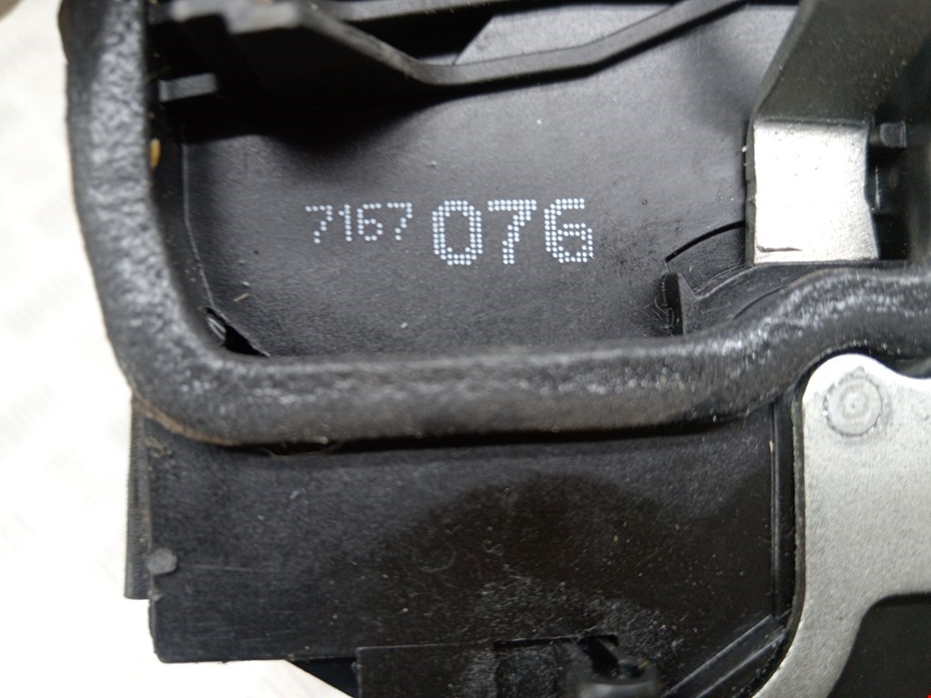Замок двери задней правой BMW 5er 5 серия E60/E61 2003-2010