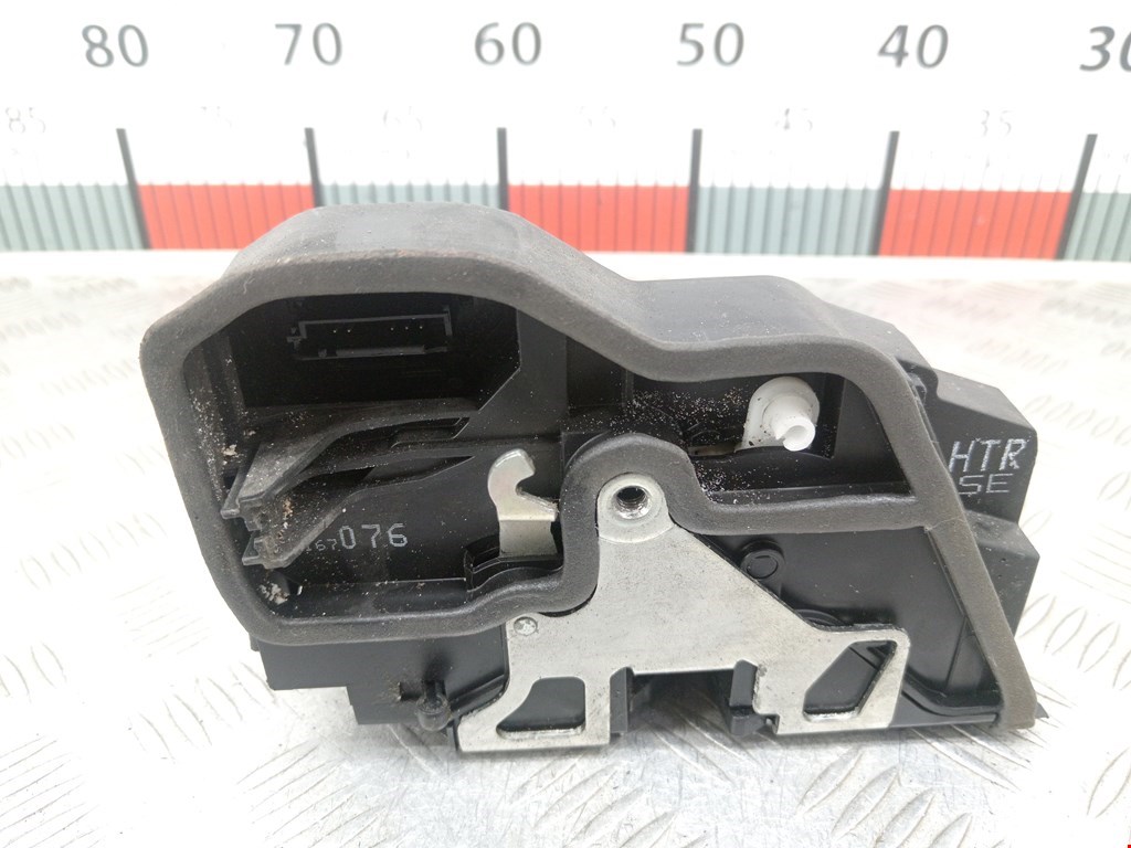 Замок двери задней правой BMW 5er 5 серия E60/E61 2003-2010