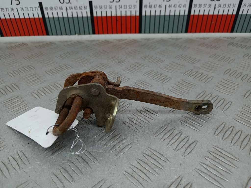 Ограничитель открывания двери BMW 5er 5 серия E34 1988-1997