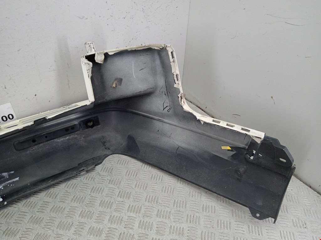 Бампер задний LAND ROVER Discovery IV 2009-2016