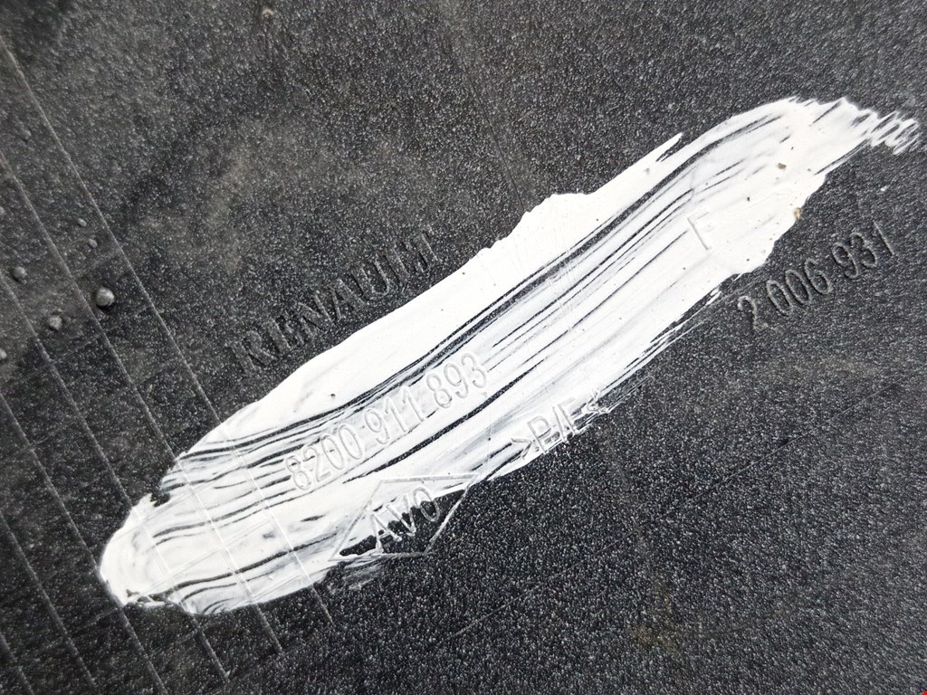 Бампер задний RENAULT Sandero 2009-2014