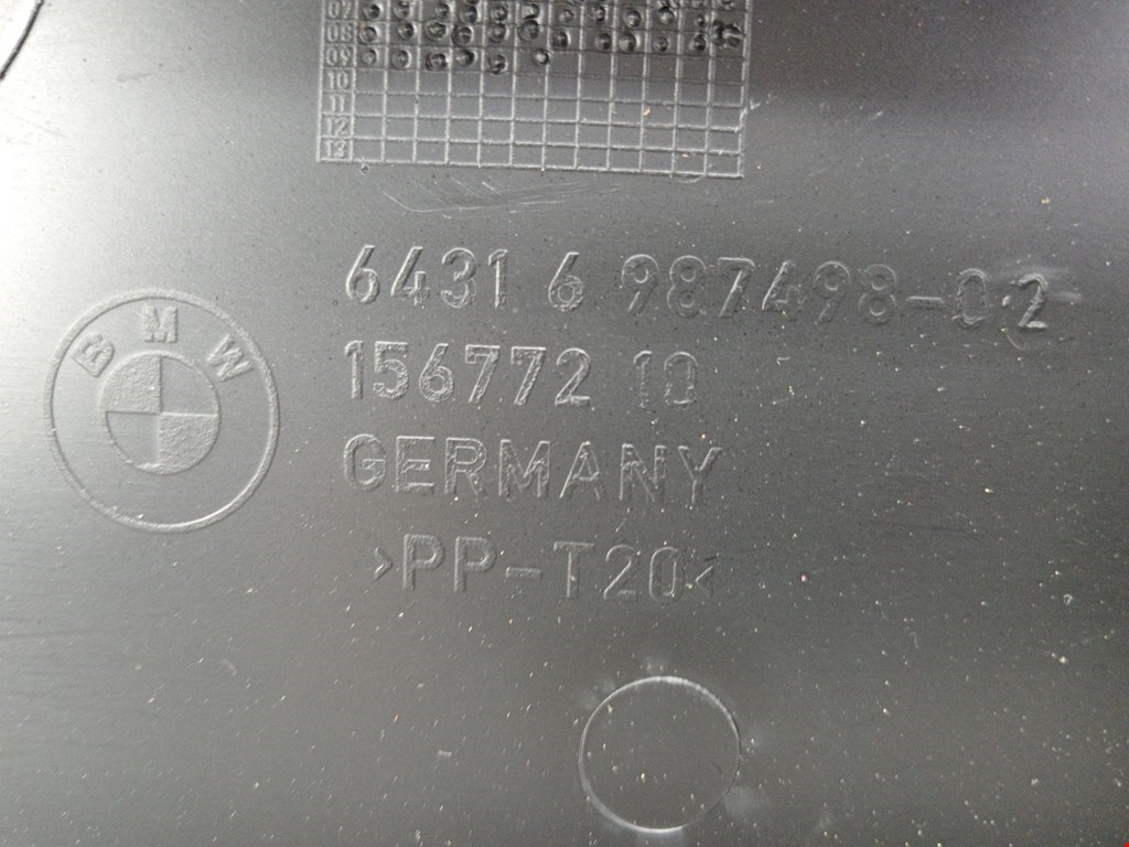 Корпус салонного фильтра BMW 3er E90/E91 2005-2012