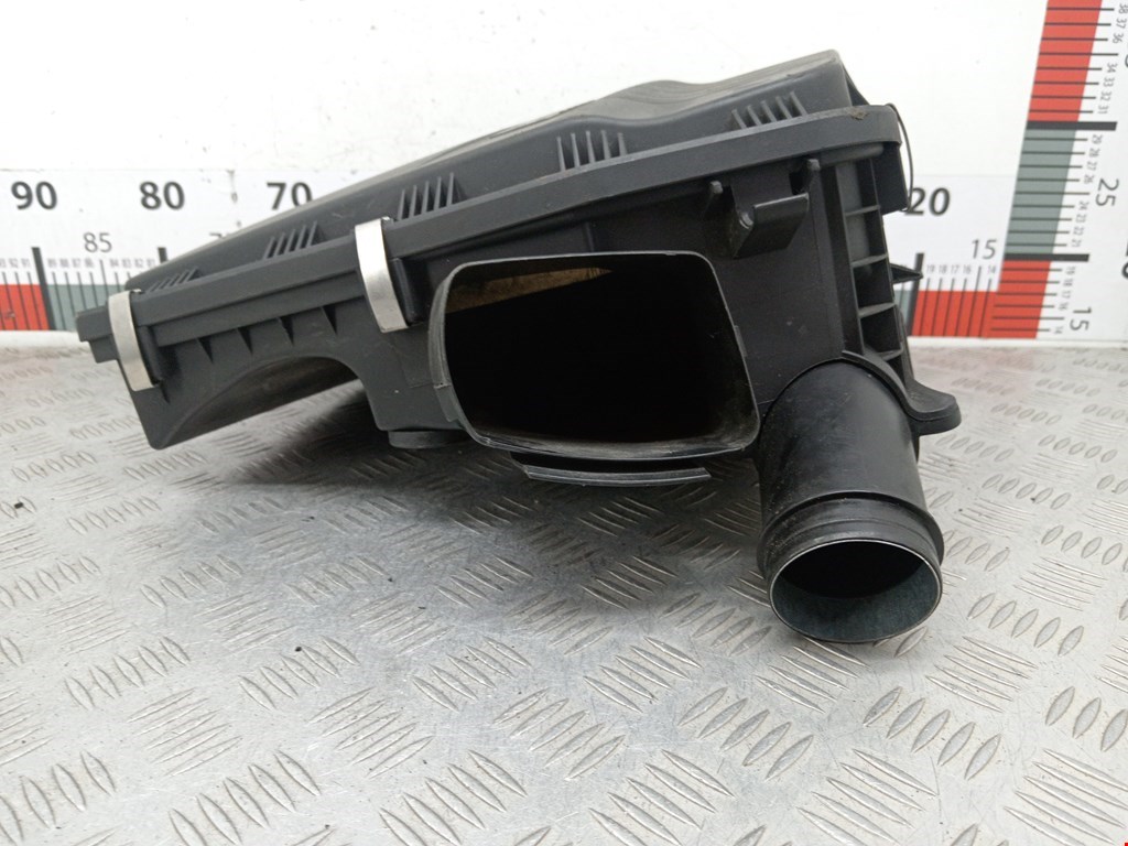 Корпус воздушного фильтра BMW 5er 5 серия E60/E61 2003-2010